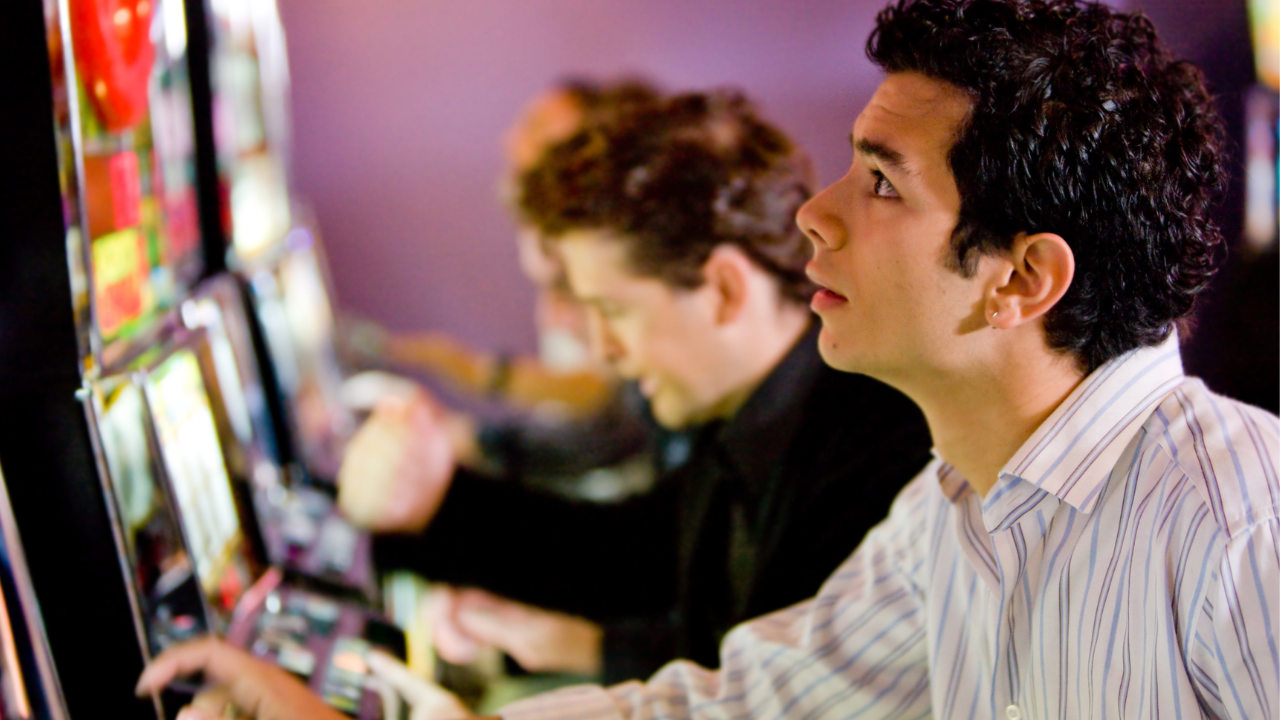 Cara Mengetahui Suami Main Judi Slot Online